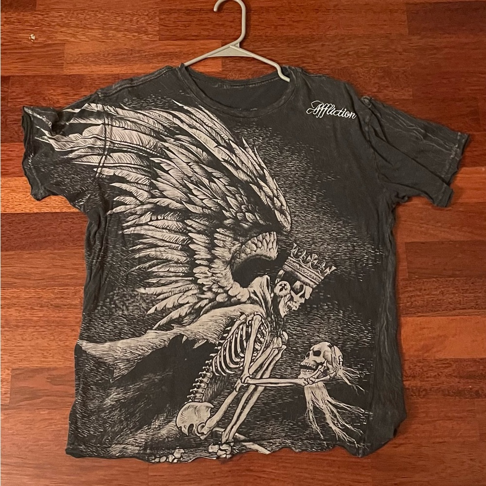 Affliction T-Shirt size medium men’s